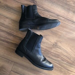 Davos Gomma Leather Booties